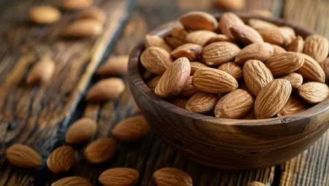 مغز بادام صادراتی تازه مناسب بسته بندی حرفه ای